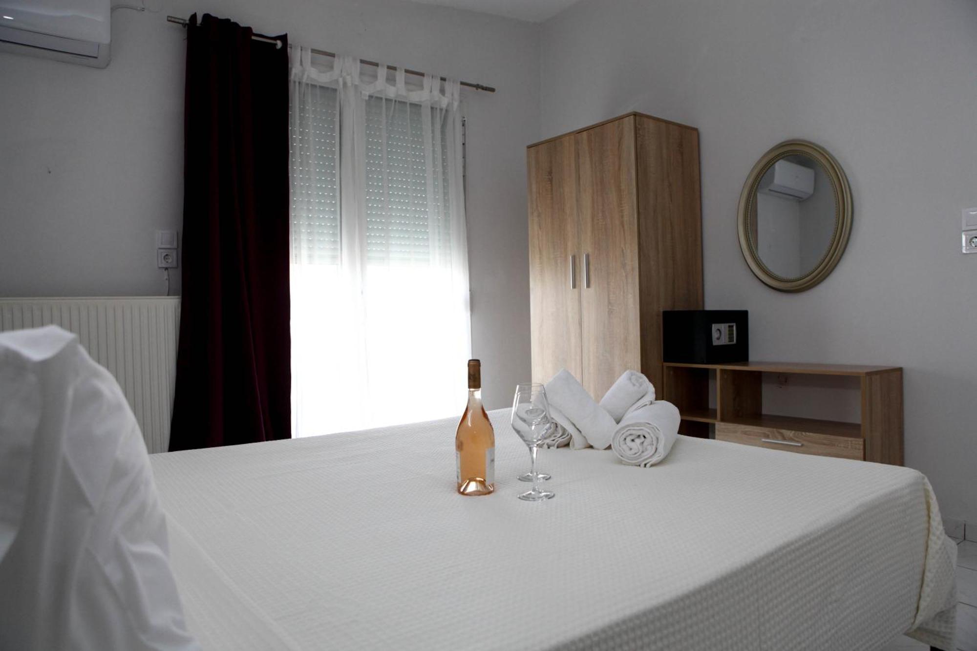 Nicole Fresh Apartments Keramoti  Luaran gambar